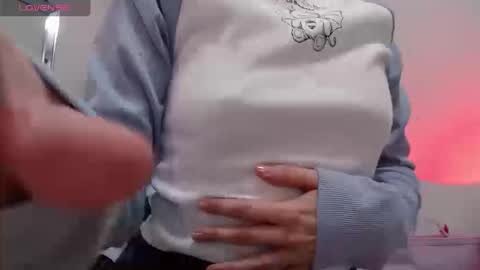 sara online show from 09-16-25, 10:11