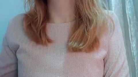 Snapshot of thin33 chatting on 02-11-26, 02:49 sara online show from 02-11-26, 02:49