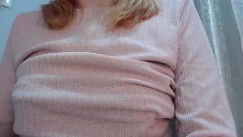 Snapshot of thin33 chatting on 03-02-26, 02:36 sara online show from 03-02-26, 02:36