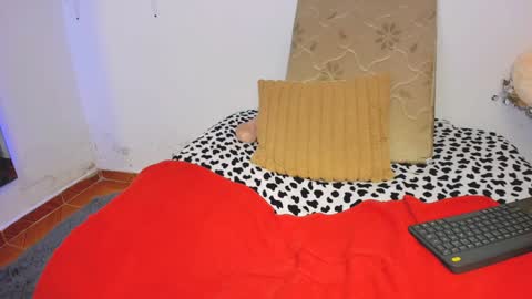 THIN PRINCESS  online show from 02-08-25, 02:04