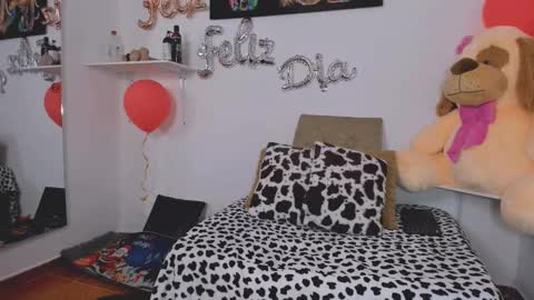 THIN PRINCESS  online show from 02-21-25, 07:21