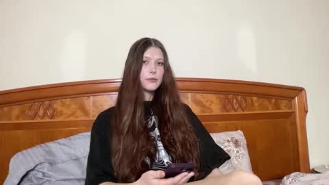 alex online show from 11-16-25, 01:39