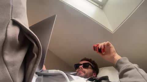 Snapshot of thinkingaboutthisnewgirl chatting on 03-06-25, 02:29 Thinking About This New Girl online show from 03-06-25, 02:29