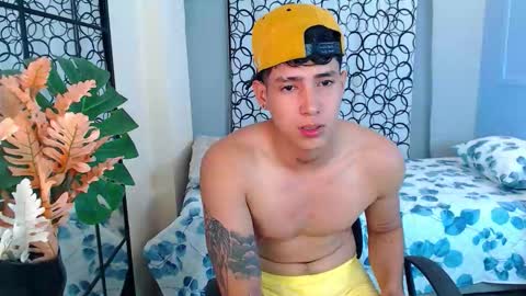 Snapshot of thirstmen_ chatting on 03-12-26, 02:07 MICHAEL AND CRISS online show from 03-12-26, 02:07