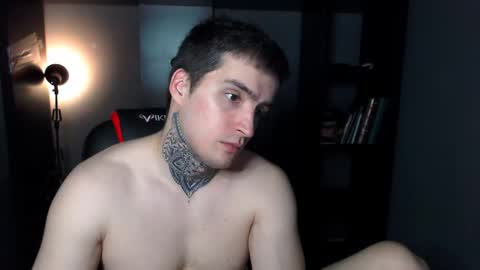 Snapshot of this_is_andy chatting on 03-03-25, 08:54 Andy online show from 03-03-25, 08:54