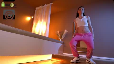 Lilly online show from 03-04-26, 04:13