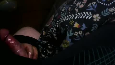 Snapshot of thisbloke96 chatting on 02-14-25, 08:52 thisbloke96 online show from 02-14-25, 08:52