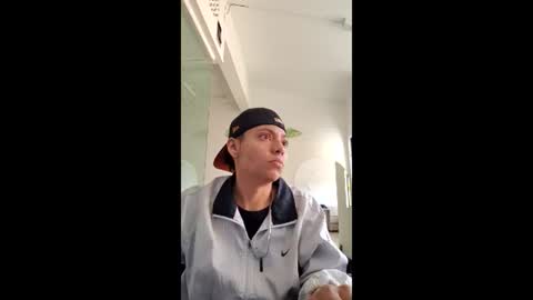 thomas27f online show from 11-29-25, 07:39