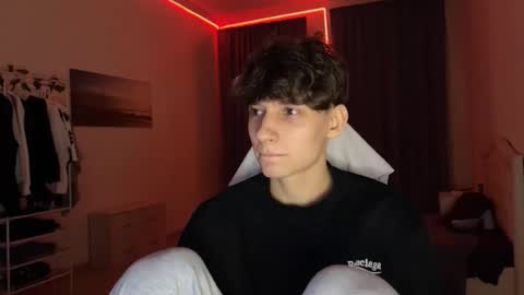 Snapshot of thomas617826 chatting on 03-13-26, 08:48 Thomas Hill online show from 03-13-26, 08:48