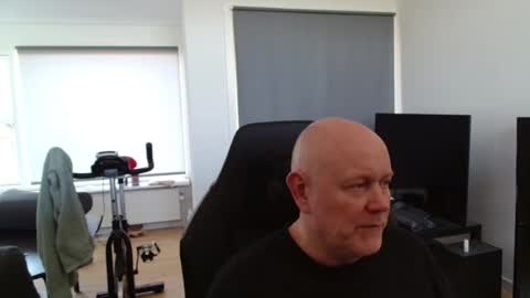 thomas806035 online show from 07-20-26, 11:56