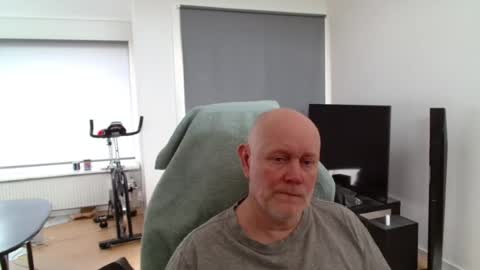 thomas806035 online show from 07-25-26, 10:57
