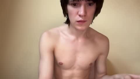 Snapshot of thomas__walker chatting on 03-05-25, 01:50 Thomas online show from 03-05-25, 01:50