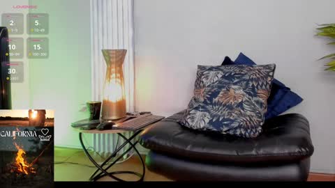 Thomas Eliott   independent model online show from 01-12-25, 12:49