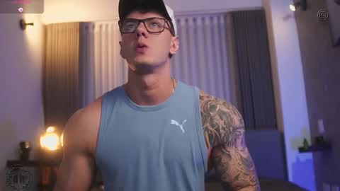 Thomas Falcon online show from 10-25-25, 02:08