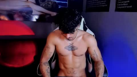 Snapshot of thomas_fit1 chatting on 04-29-26, 03:38 Thomas 3 JUST STAY AND BE MY LAST LOVE online show from 04-29-26, 03:38