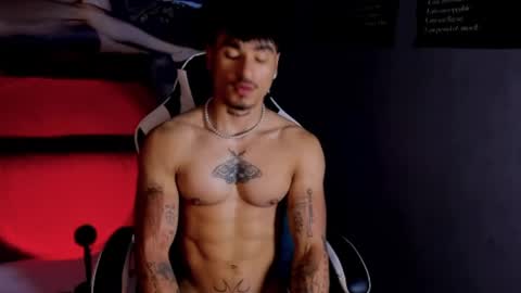 Snapshot of thomas_fit1 chatting on 04-30-26, 10:58 Thomas 3 JUST STAY AND BE MY LAST LOVE online show from 04-30-26, 10:58