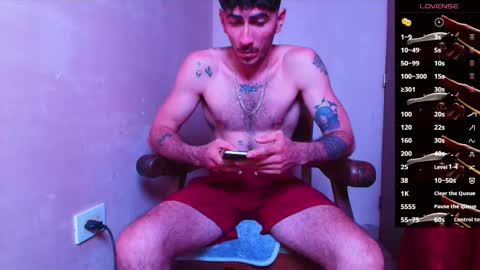 thomas_ks11 online show from 10-01-25, 07:20