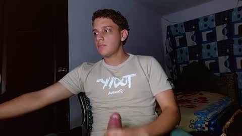 Snapshot of thomas_may4rs chatting on 11-05-25, 01:38 ---Thomas--- online show from 11-05-25, 01:38