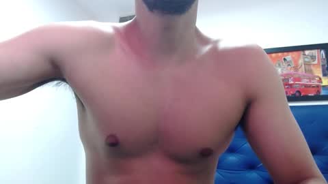 Snapshot of thomas_neuman chatting on 02-02-25, 06:42 Thomas online show from 02-02-25, 06:42