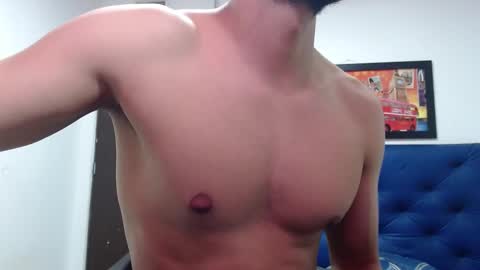 Snapshot of thomas_neuman chatting on 02-21-25, 08:27 Thomas online show from 02-21-25, 08:27