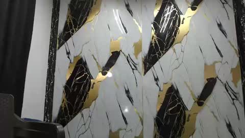 Snapshot of thomas_neuman chatting on 11-06-25, 09:15 Thomas online show from 11-06-25, 09:15