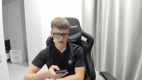 Tomas online show from 01-29-25, 10:32