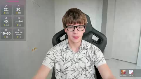 Snapshot of thomas_shelbivip chatting on 06-06-26, 04:01 Tomas online show from 06-06-26, 04:01