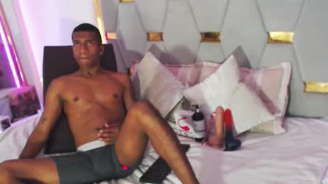 Thomas... online show from 01-06-25, 09:43