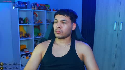 Snapshot of thomascollins__ chatting on 01-15-25, 10:49 Thomas online show from 01-15-25, 10:49