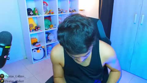 Snapshot of thomascollins__ chatting on 03-06-25, 08:41 Thomas online show from 03-06-25, 08:41