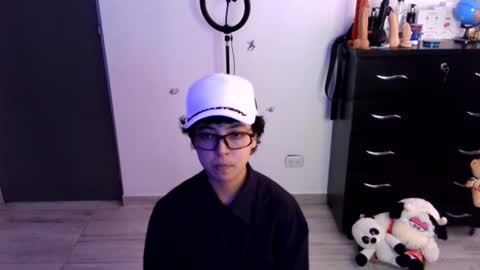 Snapshot of thomascooper_cams chatting on 07-04-26, 09:21 VALERIA online show from 07-04-26, 09:21