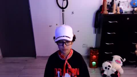 Snapshot of thomascooper_cams chatting on 07-09-26, 08:24 VALERIA online show from 07-09-26, 08:24