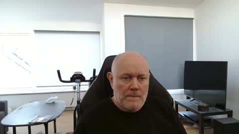Snapshot of thomash32 chatting on 09-25-25, 08:51 thomash32 online show from 09-25-25, 08:51