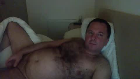 Snapshot of thomaspol chatting on 04-22-26, 10:00 Tom online show from 04-22-26, 10:00