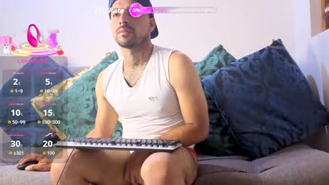 thomas  smith online show from 10-24-25, 07:43