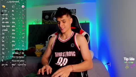 Thom Klein online show from 01-08-25, 07:03