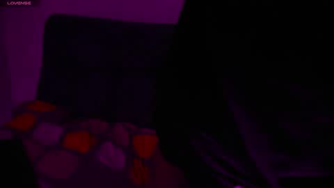 Snapshot of thommy_comp chatting on 03-07-25, 05:18 thommy comp online show from 03-07-25, 05:18