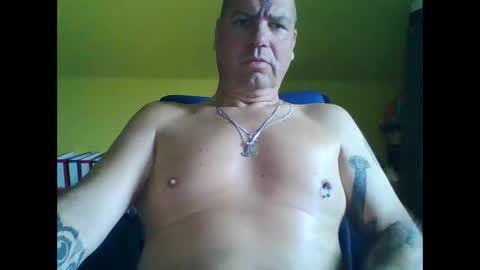 Snapshot of thomsen1478 chatting on 09-10-25, 12:27 thomsen1478 online show from 09-10-25, 12:27