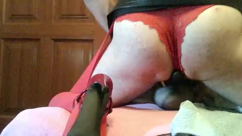 Thongsandstocking online show from 09-23-25, 11:52