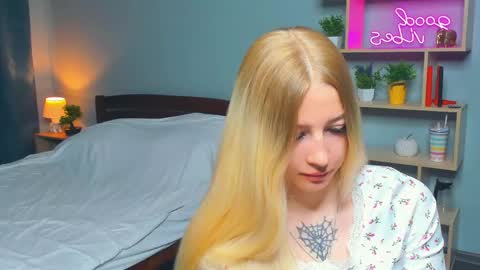 Snapshot of thoracarter chatting on 05-31-26, 10:00 thoracarter online show from 05-31-26, 10:00