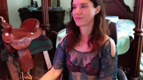 ThornburyRose online show from 12-18-25, 06:03