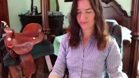 ThornburyRose online show from 02-04-26, 07:53