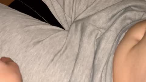 Snapshot of threef3 chatting on 09-27-25, 06:46 THREEF online show from 09-27-25, 06:46