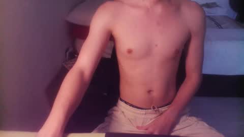 Snapshot of threesadtigers chatting on 02-16-26, 10:17 threesadtigers online show from 02-16-26, 10:17