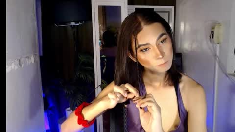 thrishafox online show from 02-16-26, 05:09