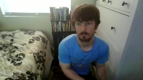 Snapshot of throw11 chatting on 06-19-26, 01:32 Throw11 online show from 06-19-26, 01:32