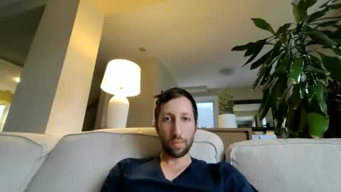 throwawayafteruse20202 online show from 11-03-25, 08:43