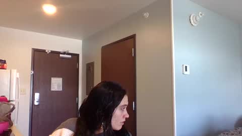 Snapshot of thsdikhitanglz chatting on 02-24-26, 03:43 thsdikhitanglz online show from 02-24-26, 03:43