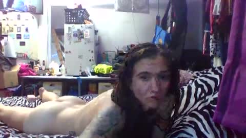 Snapshot of thsdikhitanglz chatting on 06-22-26, 07:44 thsdikhitanglz online show from 06-22-26, 07:44
