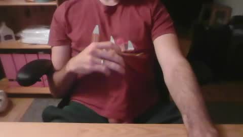 Snapshot of thx_4some_sharing chatting on 12-19-24, 11:03 toobigcockforonegirl online show from 12-19-24, 11:03